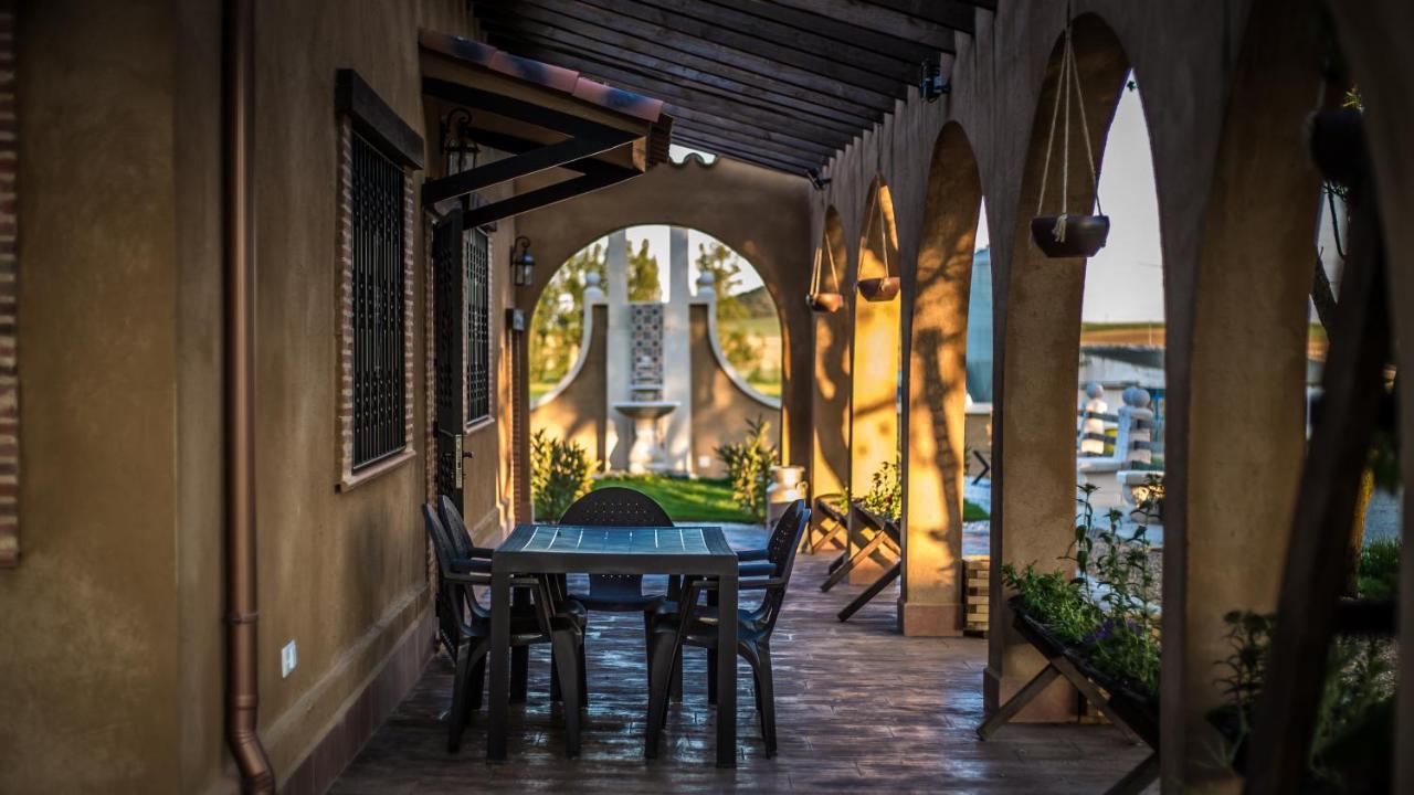 La Aldea Colorada Casa Rural Mota del Marqués Extérieur photo